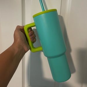 Simple‎ modern trek 40oz lime green